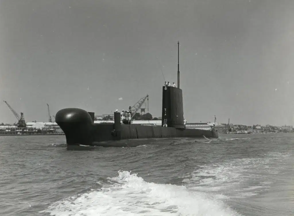 Hmas Otama